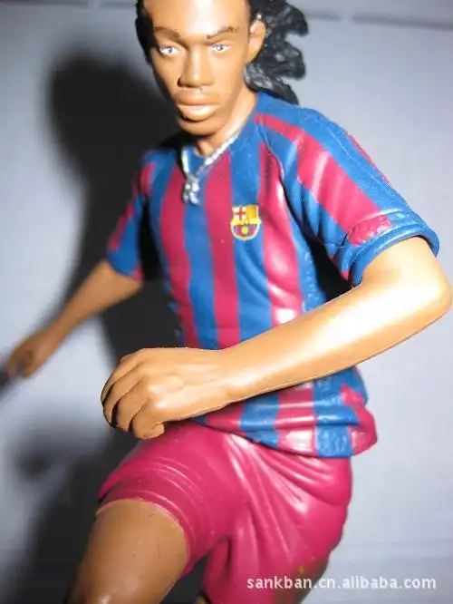 罗那挖角阿 罗那挖角阿