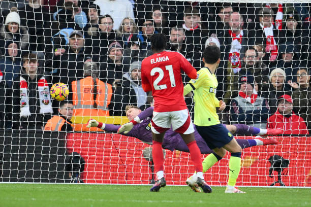 夺得宝贵的 夺得宝贵的